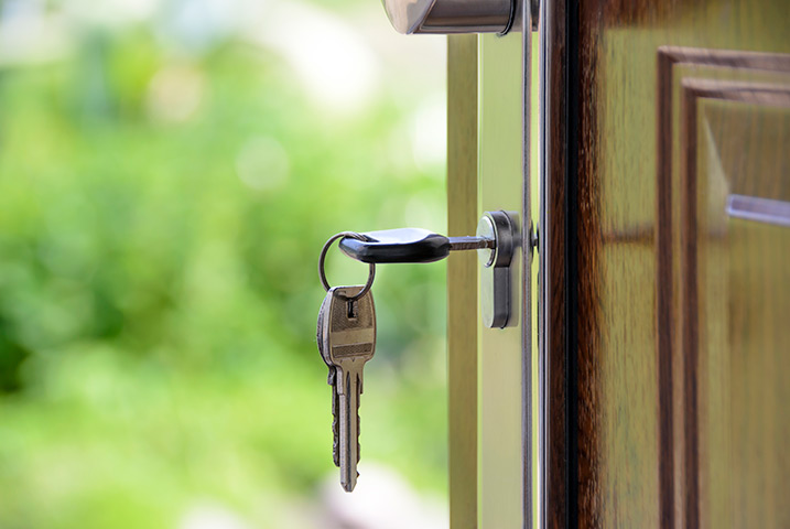 A2B Locks are able to provide local locksmiths in Shooters Hill to repair your broken locks. 
